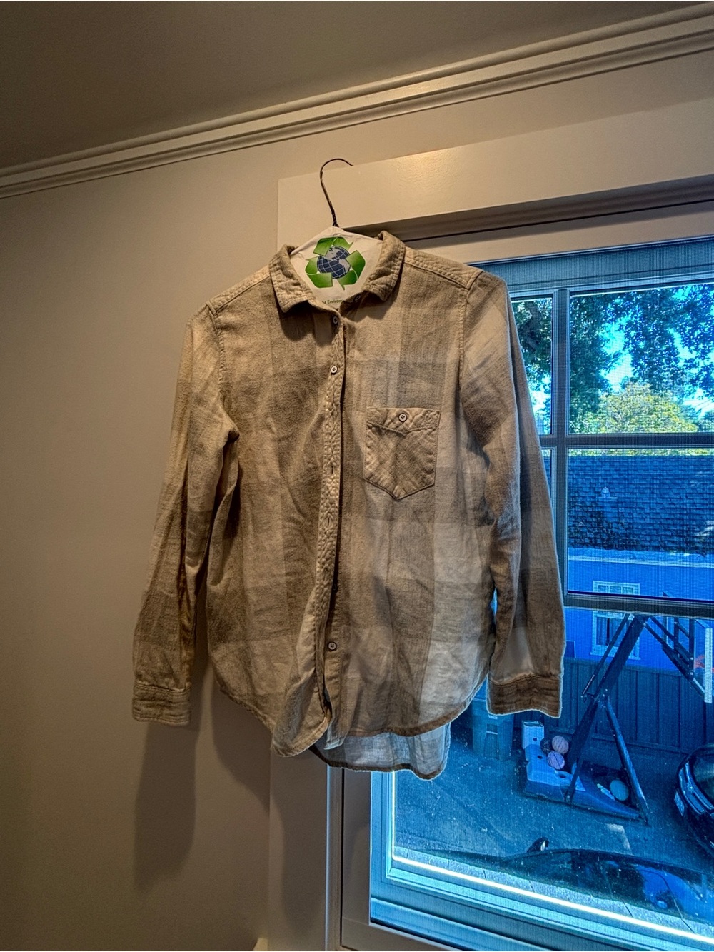 Casual womens Gray Plaid Button-Up Shirt